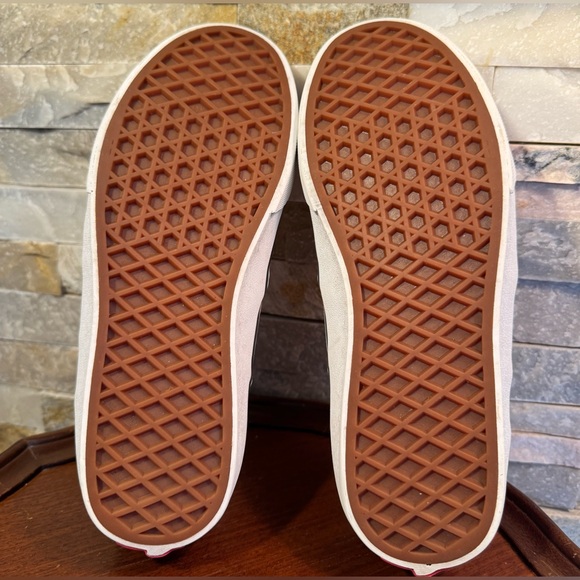 Vans Sz 5 Asher slip-on sneakers in a pink and white checkerboard pattern EUC - Picture 6 of 7